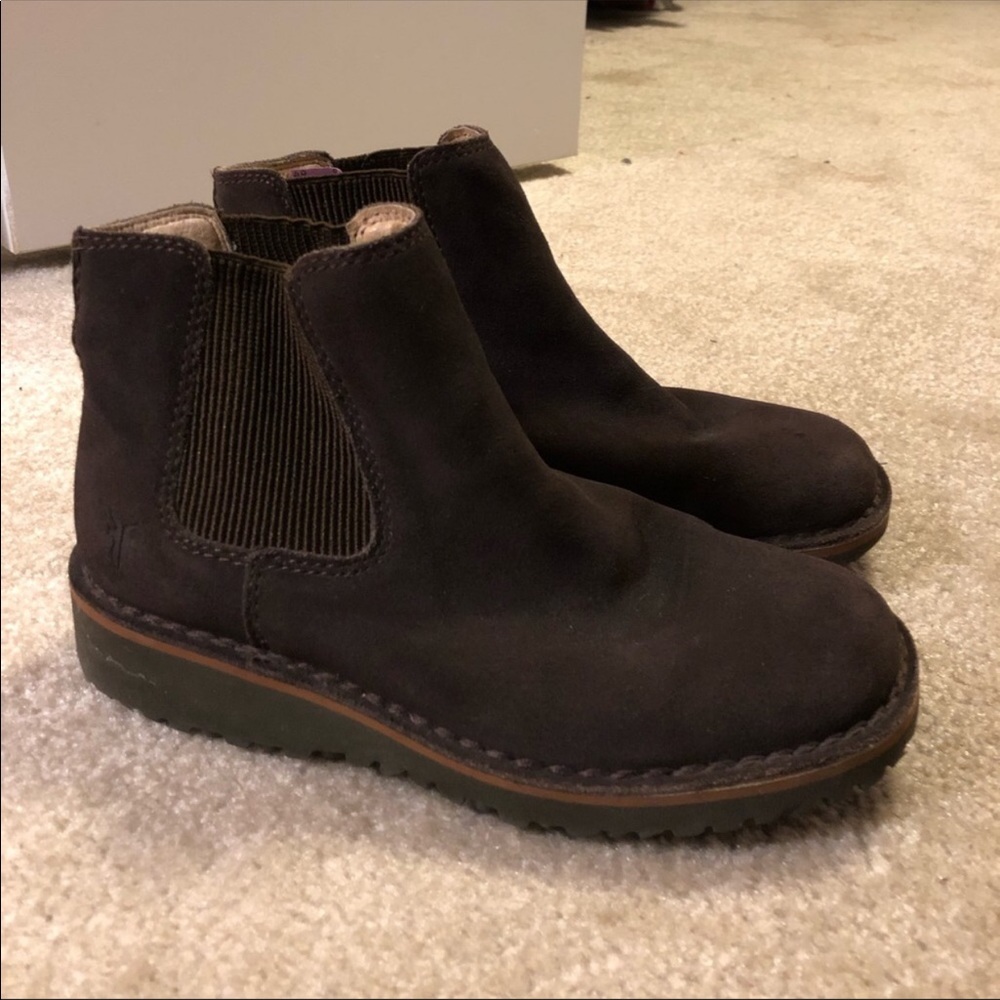 NWOB Frye pitstop chelsea boots
